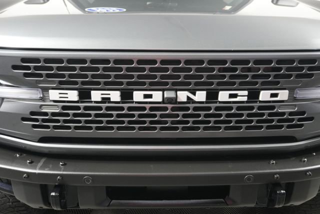 Certified 2022 Ford Bronco Badlands image 9