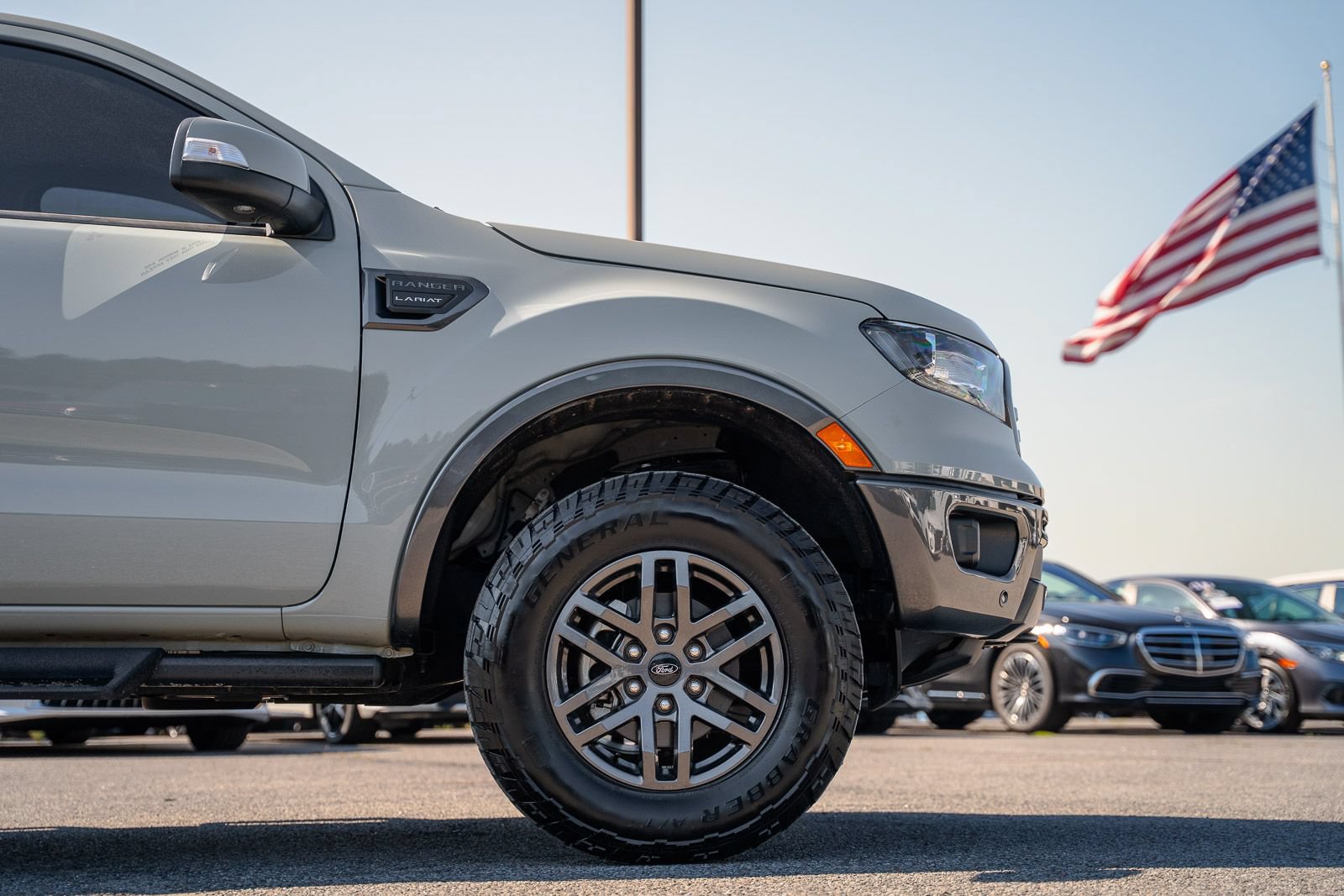 Certified 2023 Ford Ranger Lariat w/ Tremor Off-Road Package AWD/4WD image 11