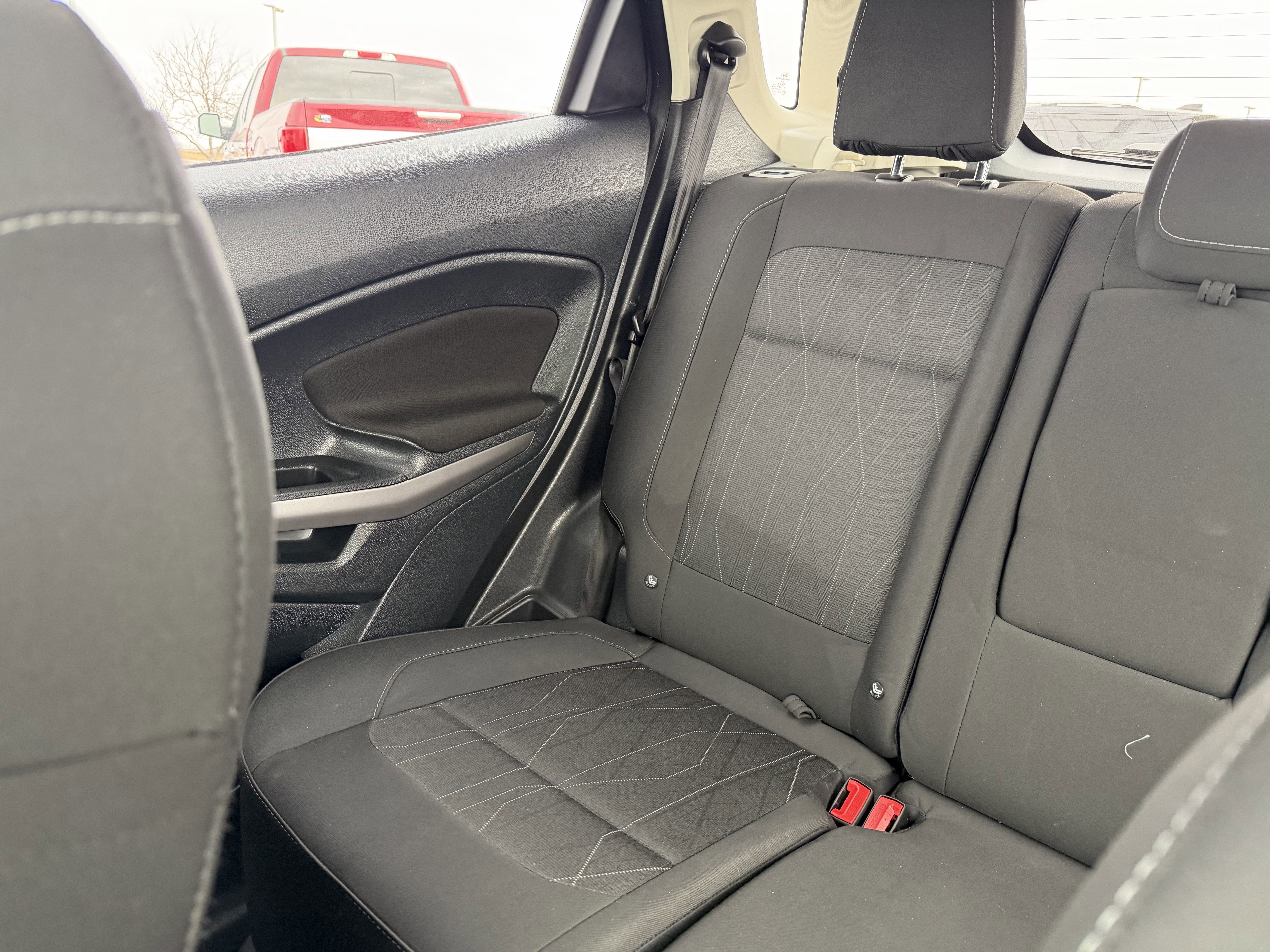 Certified 2021 Ford EcoSport SE image 12