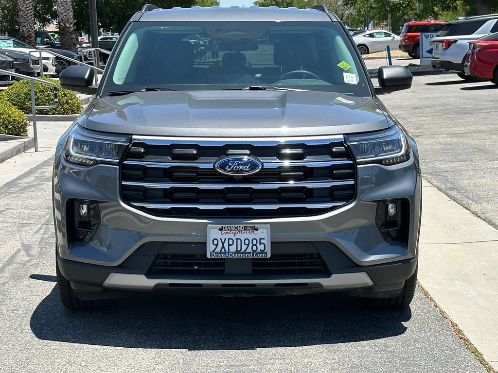 Certified 2026 Ford Explorer Active w/ Active Comfort Package RWD image 12