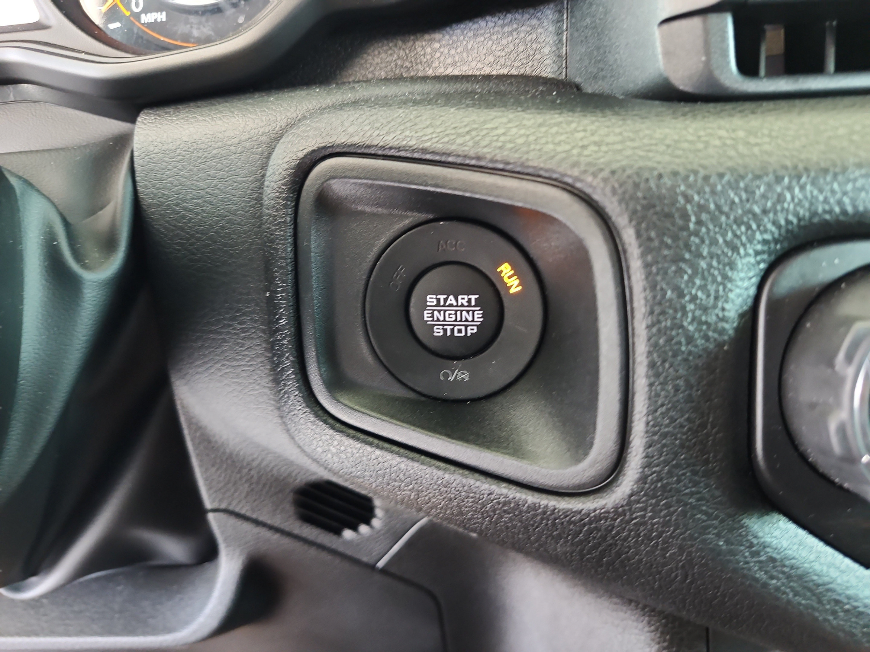 Used 2026 Jeep Wrangler Unlimited Sport AWD/4WD image 25