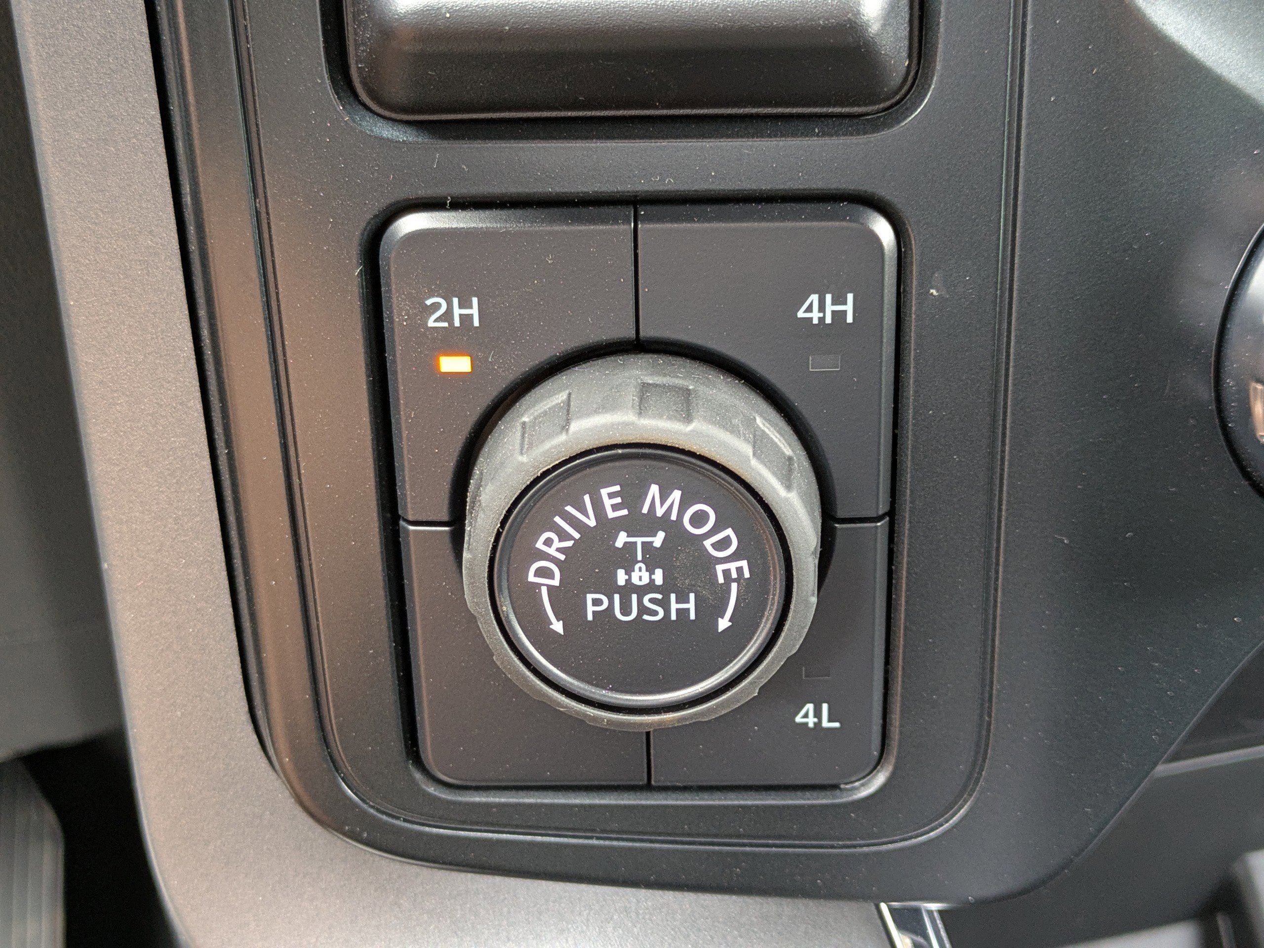 Certified 2025 Ford F150 XLT w/ Equipment Group 302A MID image 27