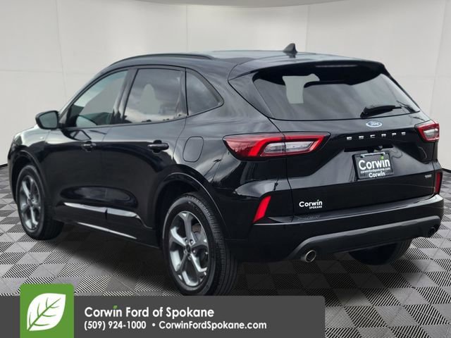 Certified 2023 Ford Escape ST-Line w/ Equipment Group 301A image 3