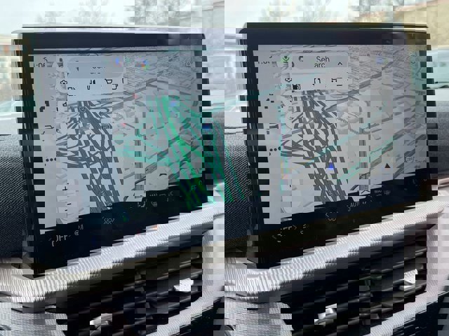 Certified 2025 Ford Explorer Active w/ Active Comfort Package image 24