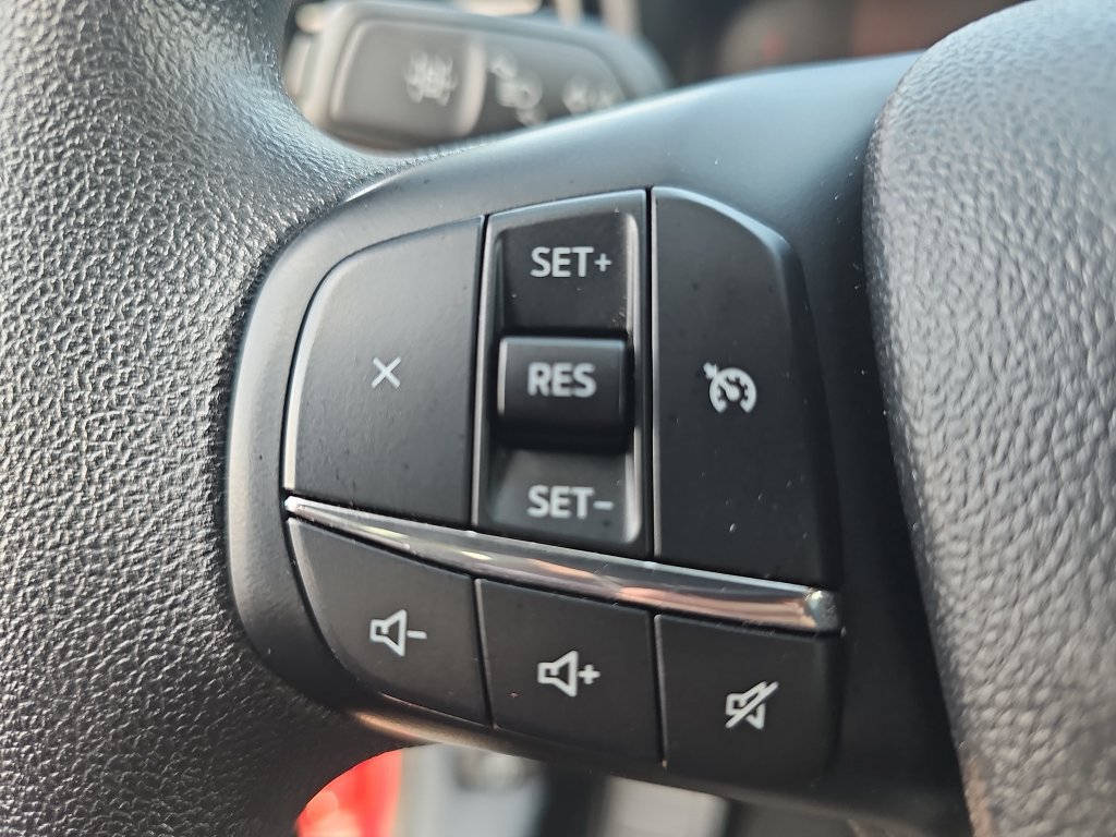 Certified 2025 Ford Maverick XLT FWD image 16
