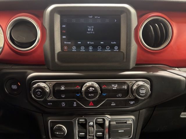 Used 2020 Jeep Gladiator Rubicon AWD/4WD image 16