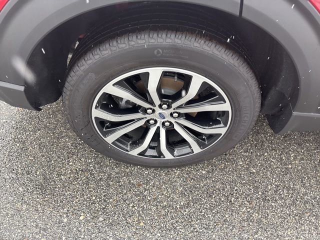 Certified 2025 Ford Explorer ST-Line image 3