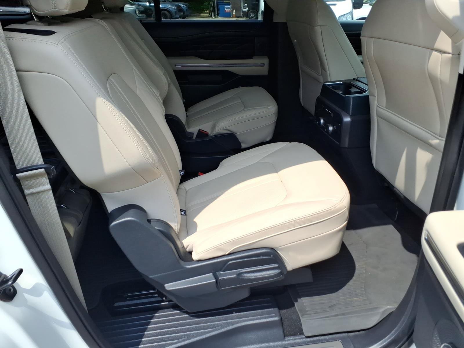 Certified 2024 Ford Expedition Max Platinum AWD/4WD image 29