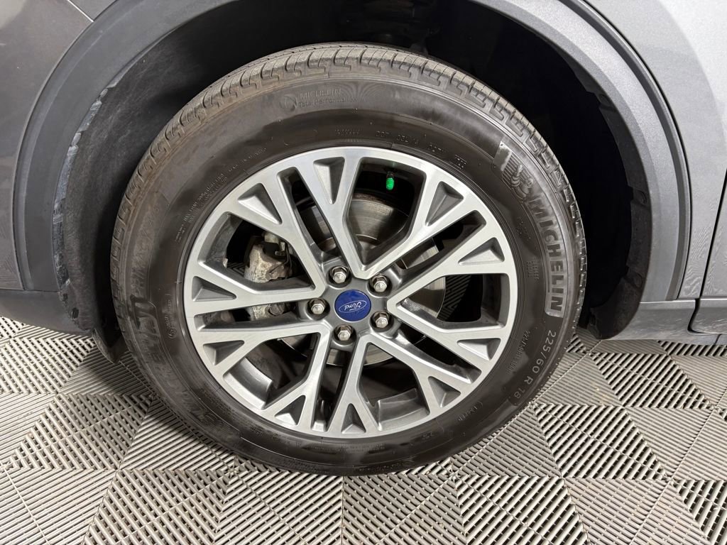 Certified 2022 Ford Escape SEL image 12