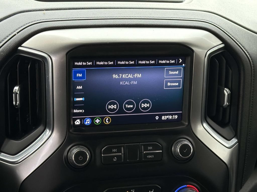 Used 2021 Chevrolet Silverado 1500 LT AWD/4WD image 15
