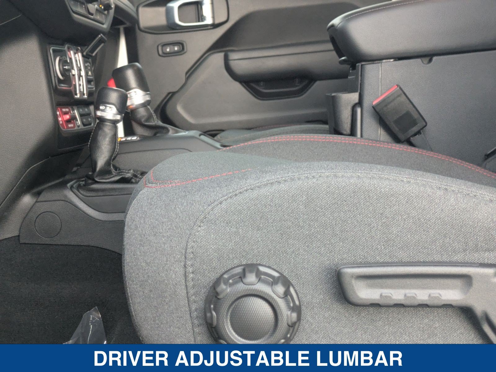 Used 2024 Jeep Wrangler Unlimited Rubicon AWD/4WD image 23