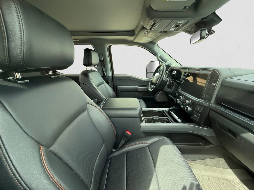 Certified 2025 Ford F450 Lariat w/ FX4 Off-Road Package AWD/4WD image 11