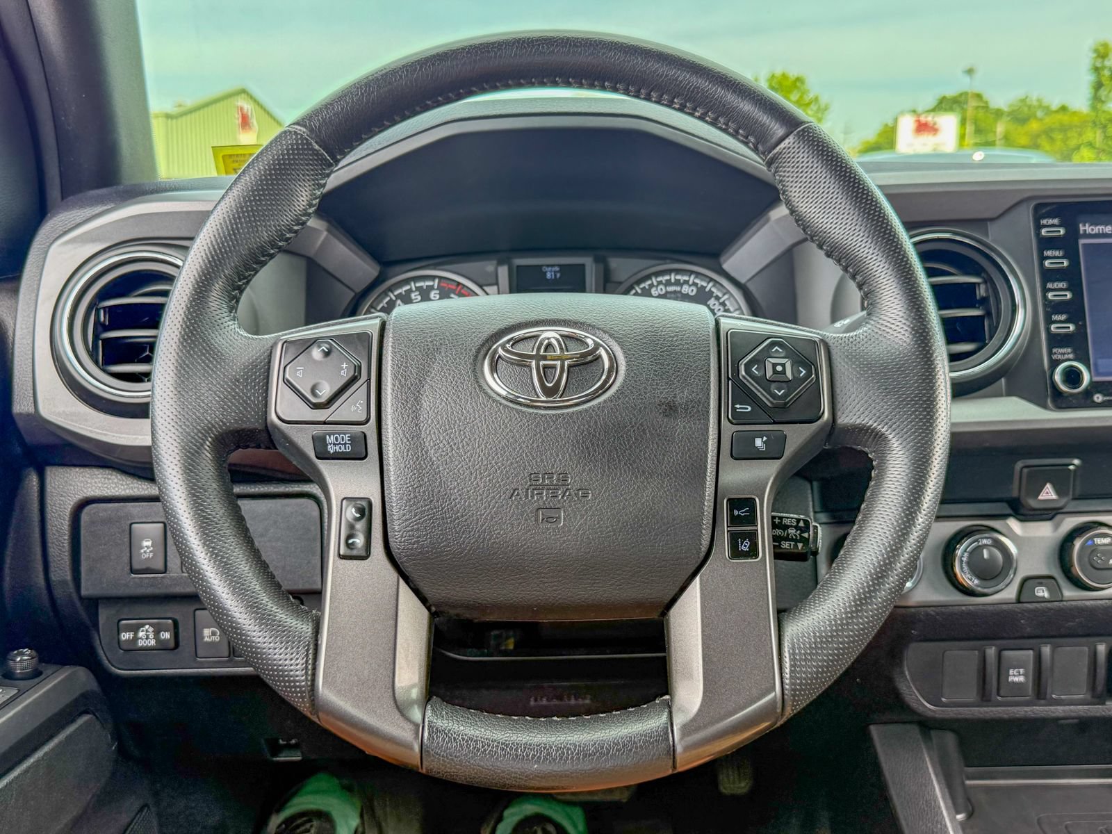 Used 2021 Toyota Tacoma TRD Off-Road AWD/4WD image 33