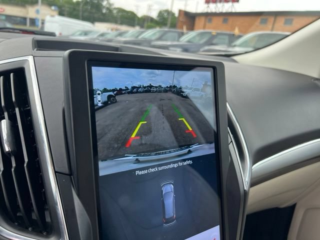 Certified 2024 Ford Edge Titanium w/ Equipment Group 301A AWD/4WD image 10