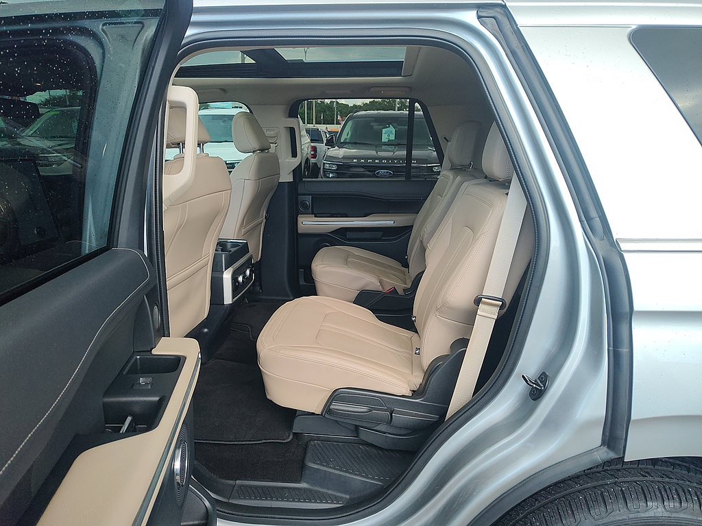 Certified 2022 Ford Expedition Limited AWD/4WD image 22