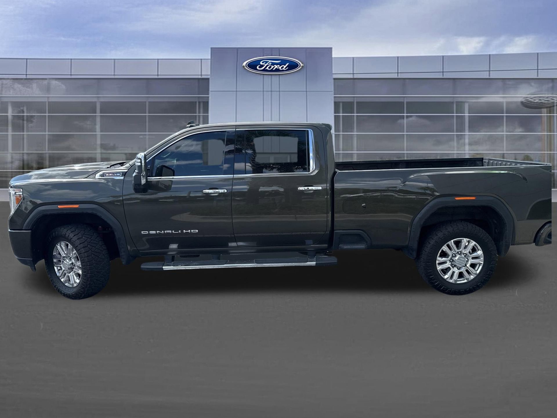 Used 2022 GMC Sierra 2500 Denali w/ Denali Ultimate Package AWD/4WD image 10