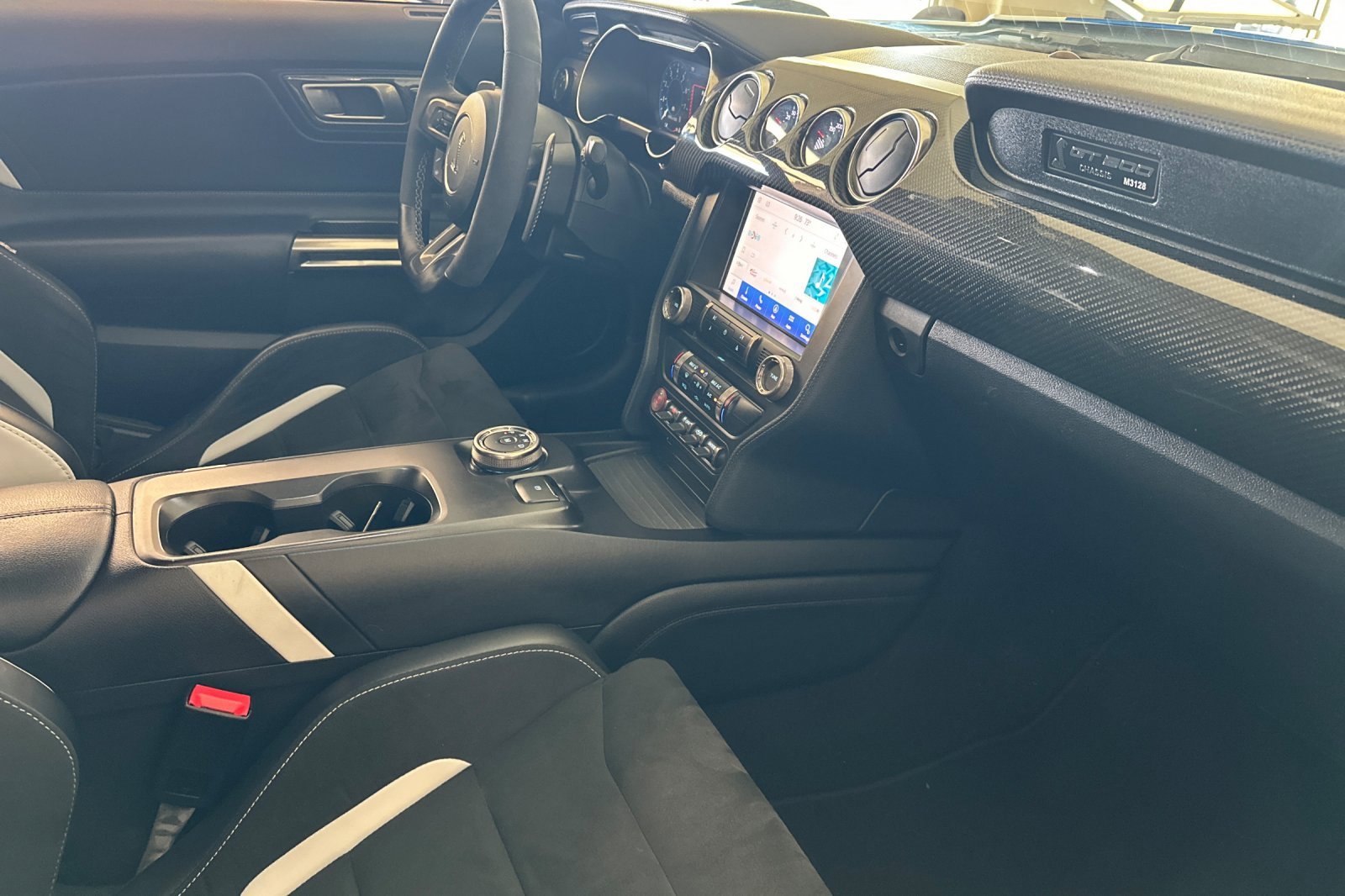 Certified 2021 Ford Mustang Shelby GT500 w/ Technology Package image 16