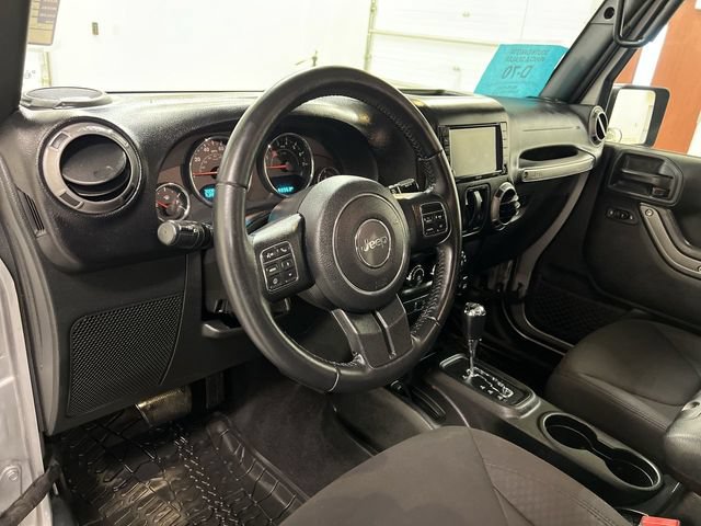 Used 2017 Jeep Wrangler Sport AWD/4WD image 11