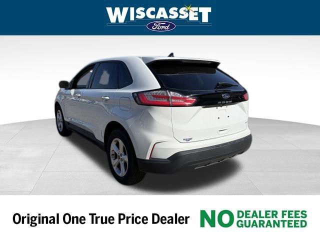 Certified 2022 Ford Edge SE image 3