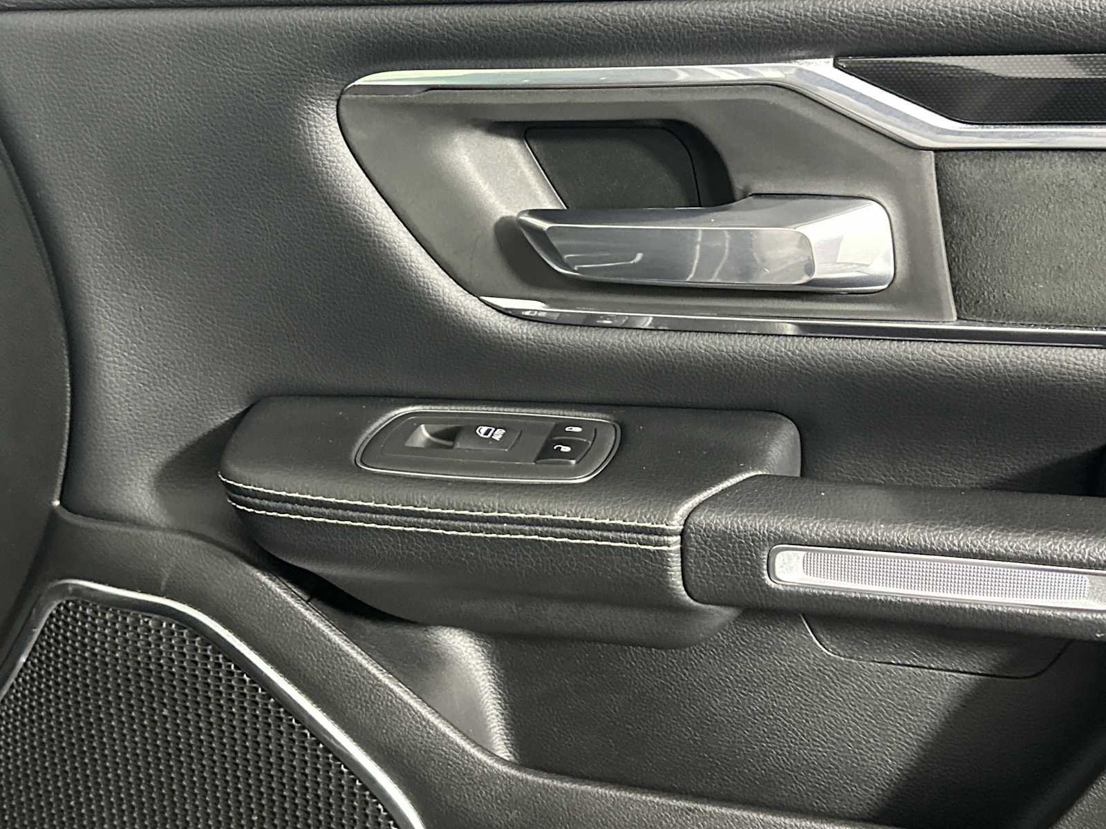 Used 2019 RAM 1500 Laramie w/ Sport Appearance Package image 19