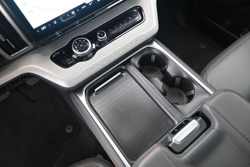 Certified 2025 Ford Expedition Max Active AWD/4WD image 28