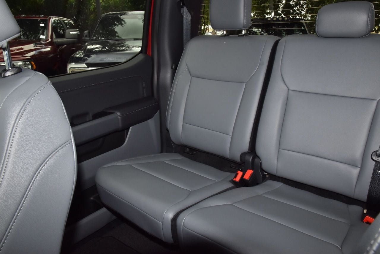 Certified 2025 Ford F150 Lightning Flash AWD/4WD image 19