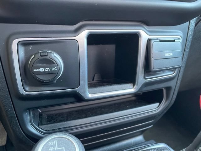 Used 2018 Jeep Wrangler Sport AWD/4WD image 24