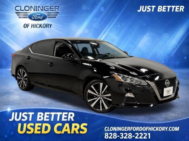 Used 2021 Nissan Altima 2.5 SR w/ SR Premium Package FWD image 1