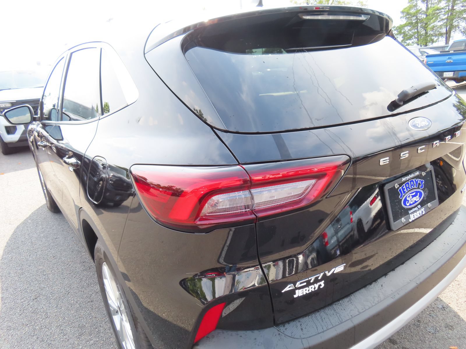 Certified 2024 Ford Escape Active AWD/4WD image 9