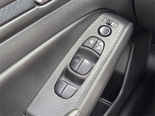 Used 2024 Nissan Altima 2.5 SV image 24