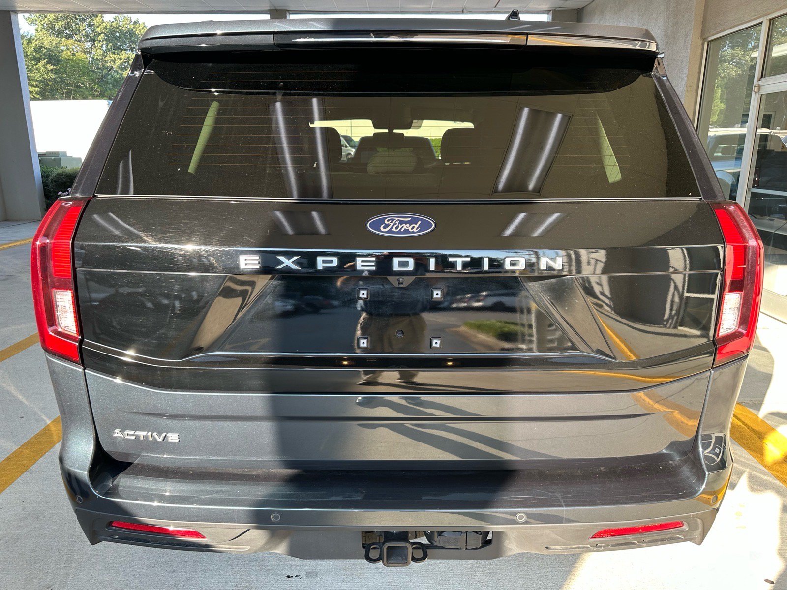 Certified 2025 Ford Expedition Active RWD image 10