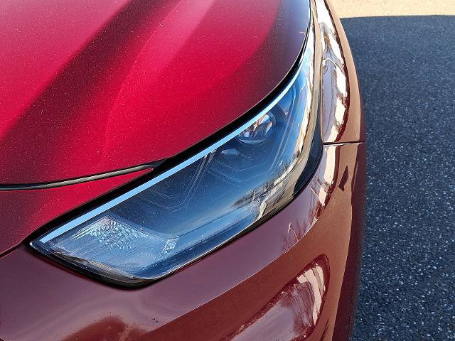 Used 2022 Toyota Highlander XLE AWD/4WD image 9