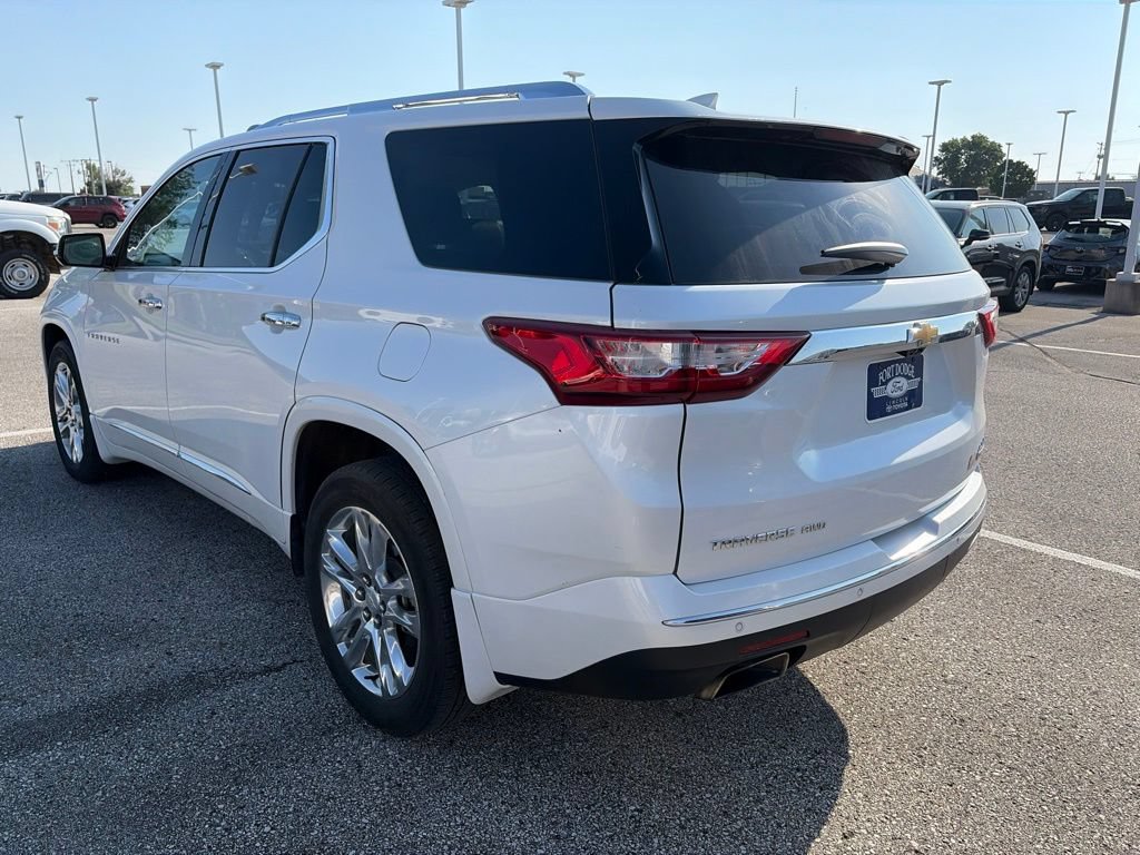 Used 2018 Chevrolet Traverse High Country AWD/4WD image 3