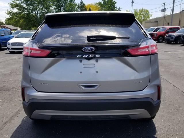 Certified 2023 Ford Edge SEL AWD/4WD image 6