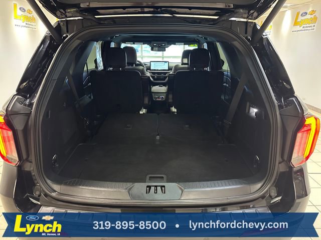 Certified 2025 Ford Explorer Platinum w/ LUX Leather Package AWD/4WD image 31