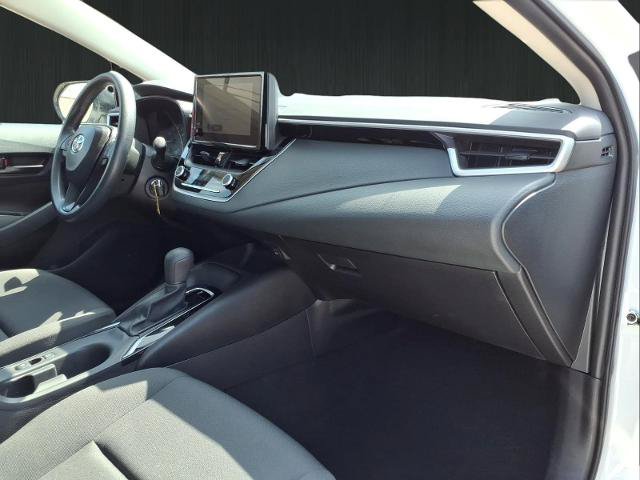 Used 2025 Toyota Corolla LE FWD image 14