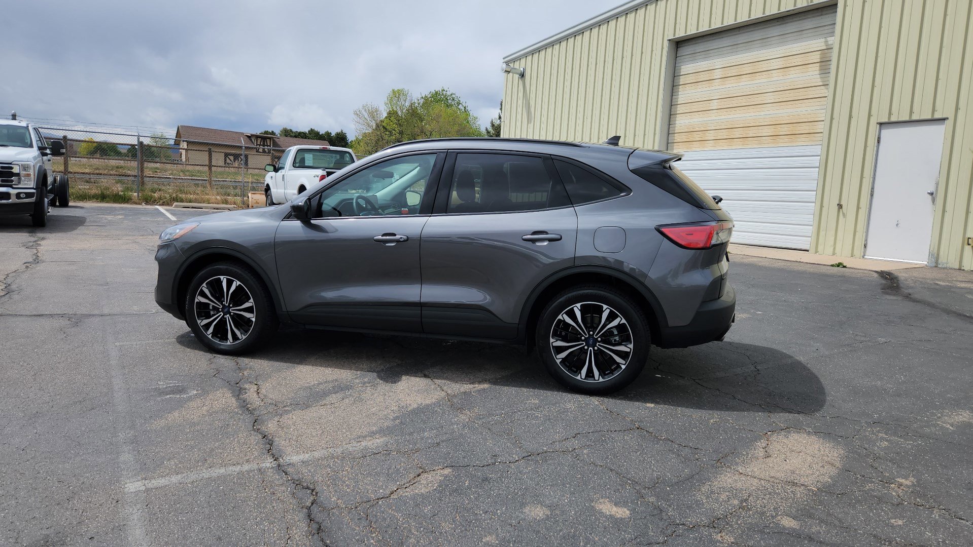 Certified 2022 Ford Escape SEL w/ SEL Stealth AWD Package image 8