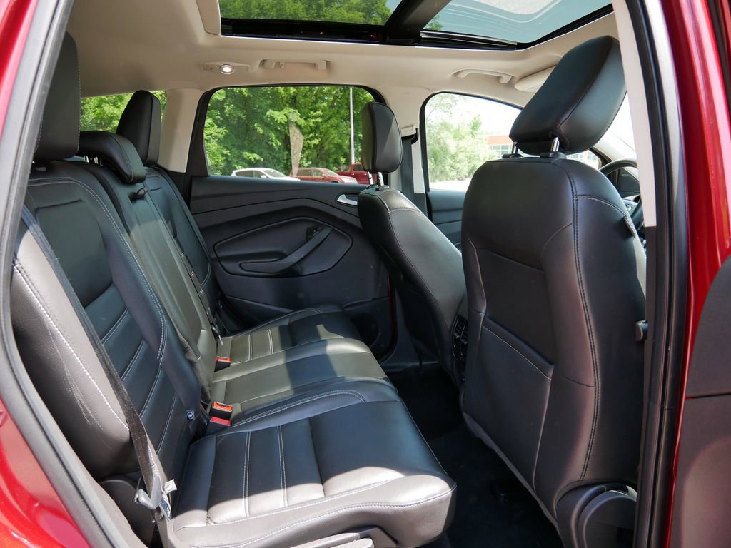 Certified 2018 Ford Escape SEL w/ Ford Safe & Smart Package AWD/4WD image 9