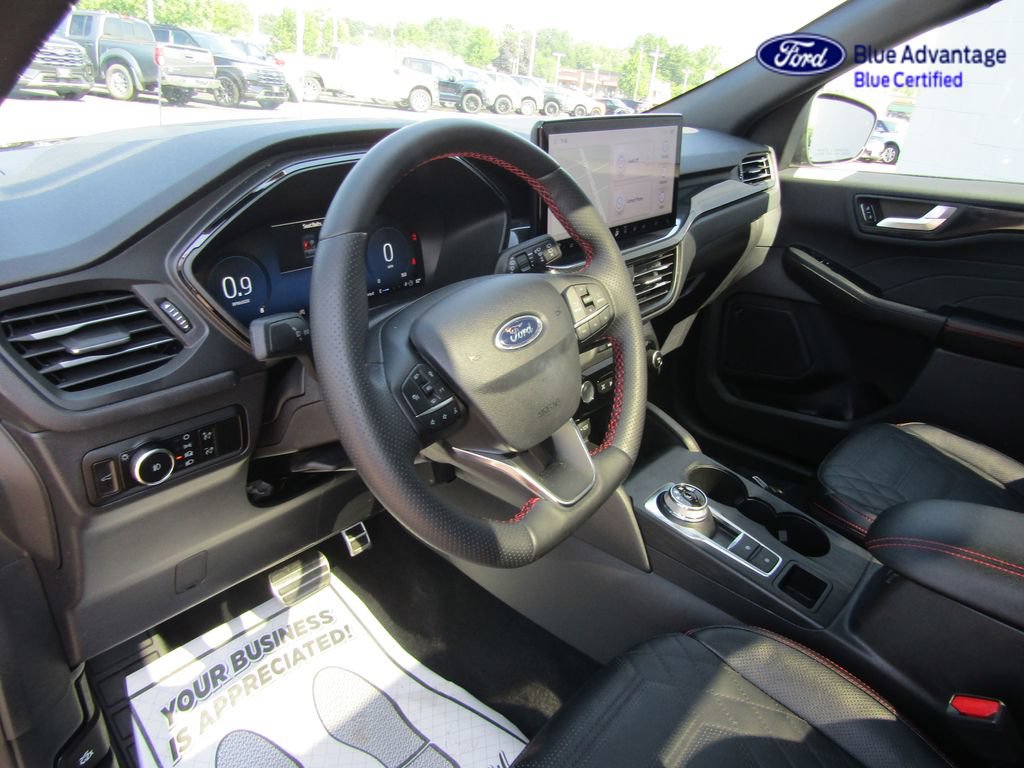 Certified 2024 Ford Escape ST-Line Elite w/ Premium Technology Package AWD/4WD image 14