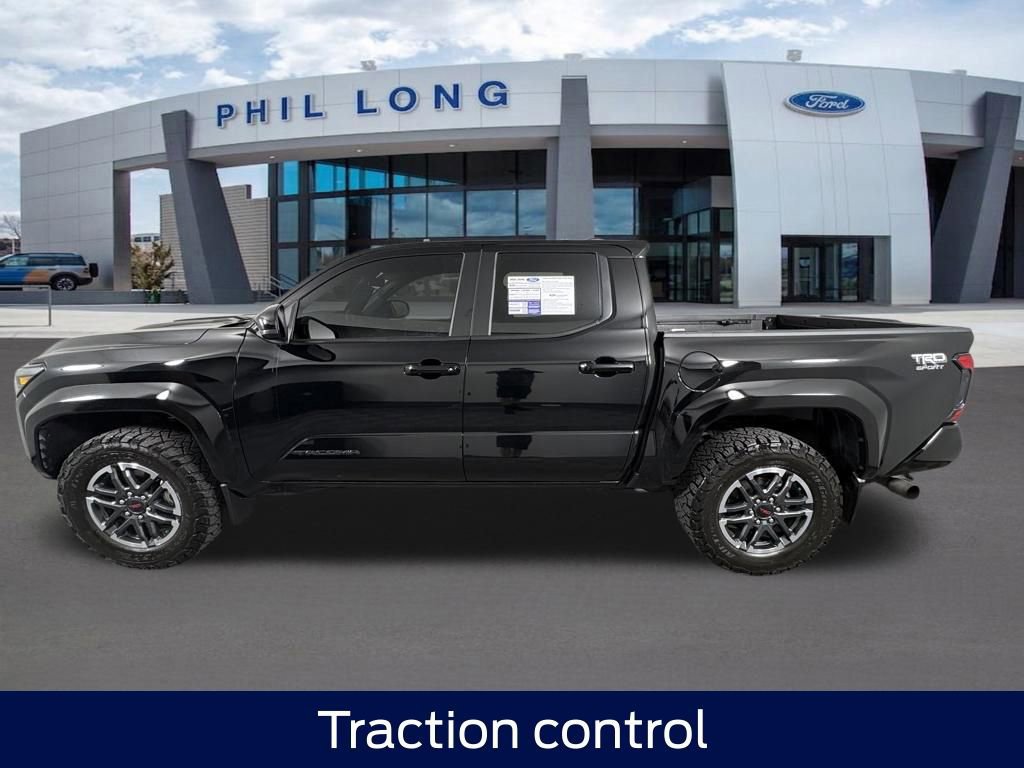 Used 2024 Toyota Tacoma TRD Sport AWD/4WD image 2