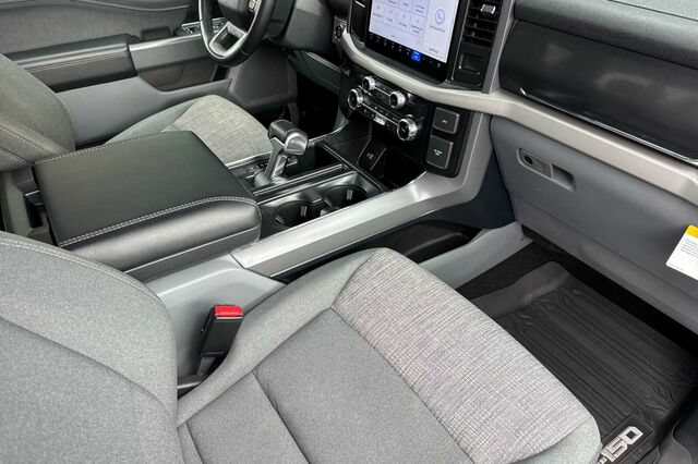 Certified 2023 Ford F150 Lightning XLT AWD/4WD image 15