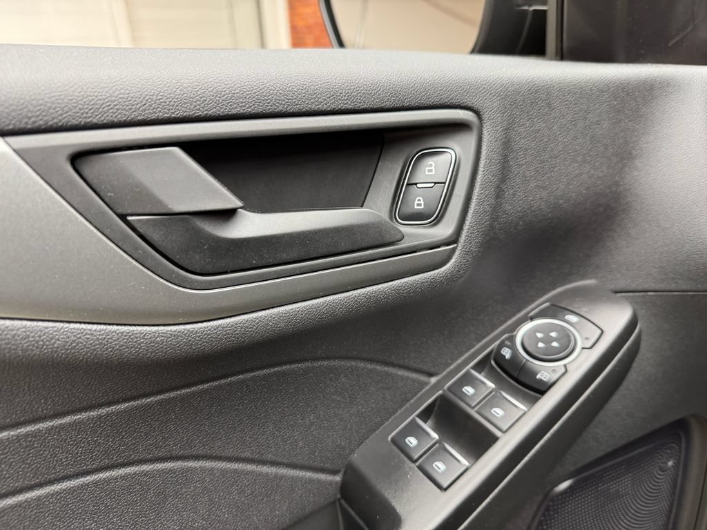 Certified 2023 Ford Escape Active FWD image 9