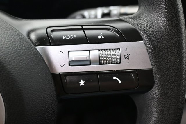 Used 2025 Hyundai Tucson SEL FWD image 16