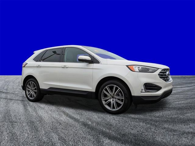 Certified 2023 Ford Edge Titanium w/ Class II Trailer Tow Package image 2