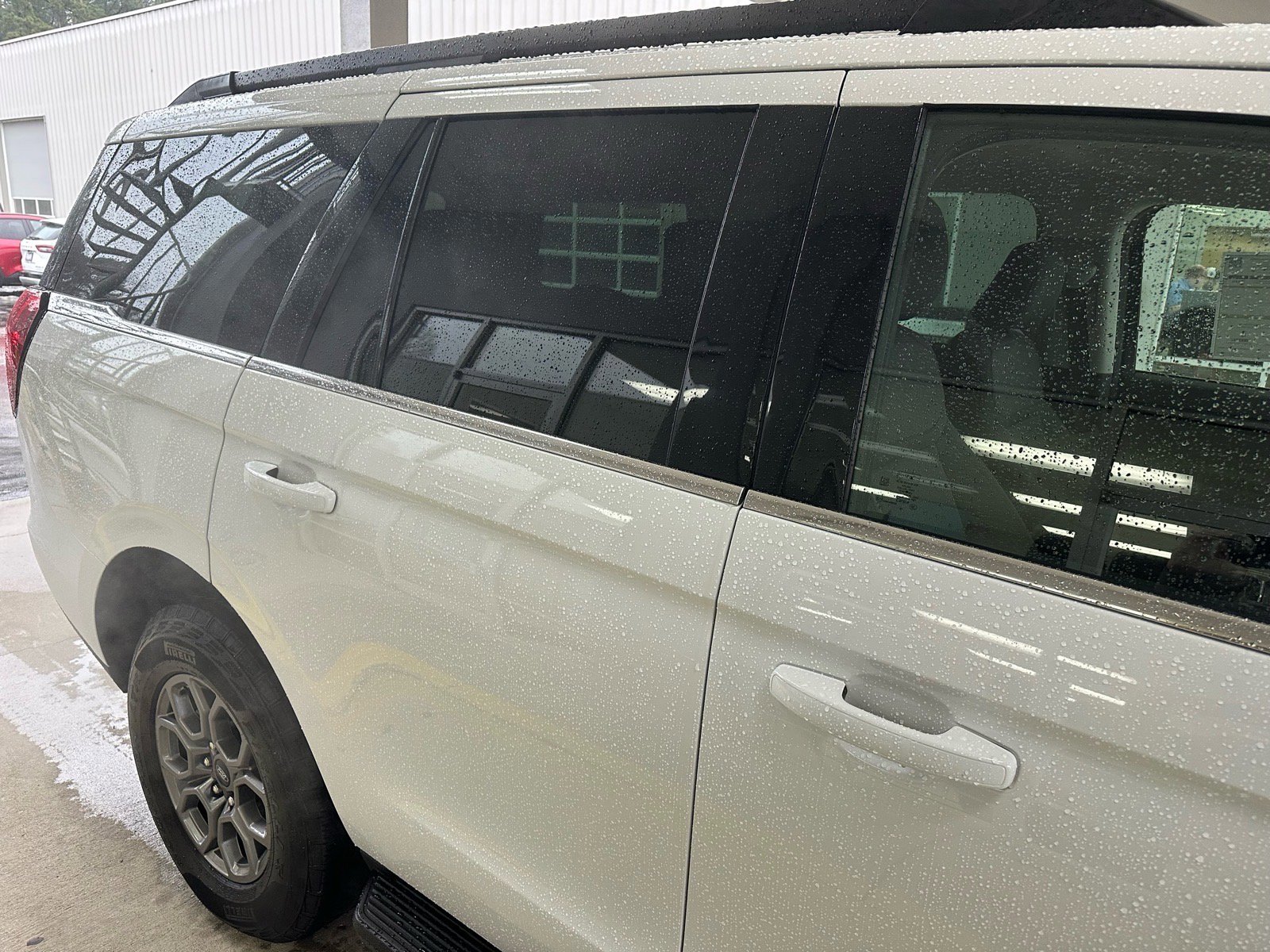 Certified 2025 Ford Expedition Active image 3