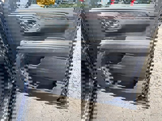 Used 2024 Chevrolet Tahoe Z71 w/ Z71 Off-Road Package image 35