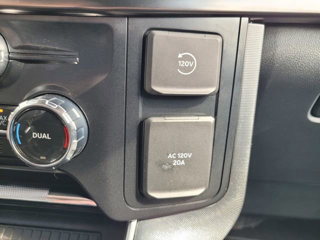Certified 2024 Ford F150 Platinum image 25