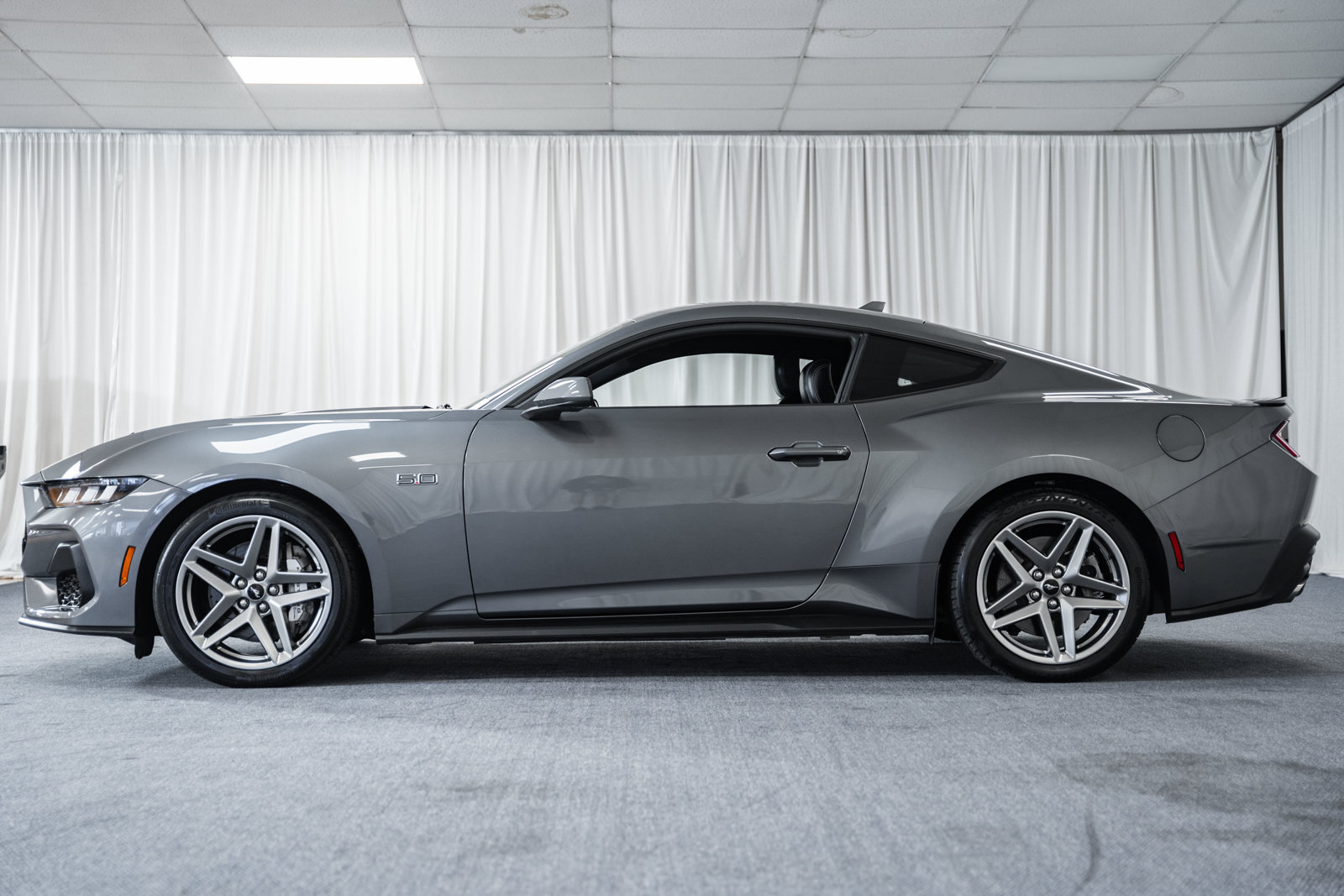 Certified 2024 Ford Mustang GT Premium RWD image 4