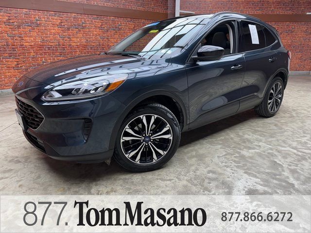 Certified 2022 Ford Escape SE w/ SE Sport Appearance Package