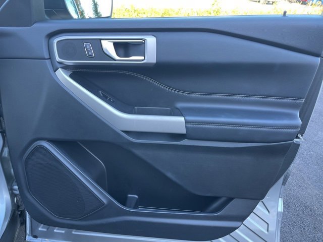 Certified 2023 Ford Explorer XLT w/ Equipment Group 202A image 21